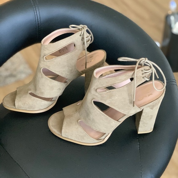 Army Green Open Toe Suede High Heel Shoes - Picture 2 of 4